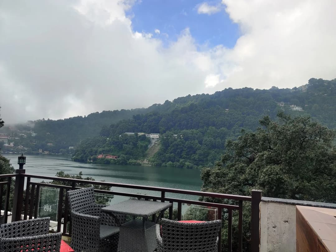 New Year in Nainital: Best Stays, Party Packages & Things to Do on 31st December