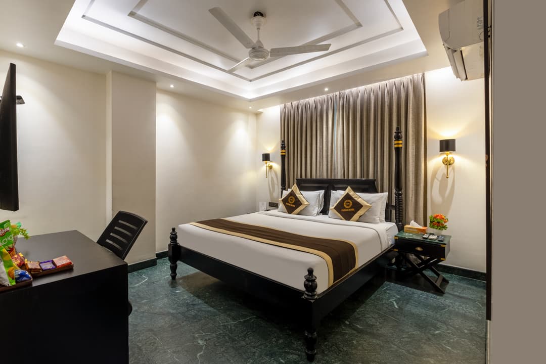 best layover hotels near delhi airport for comfortable short stays
